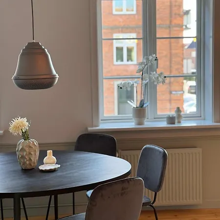 Upscale 3br Apartment Copenhagen